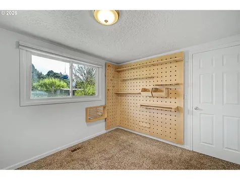 850 SE 141st Avenue Portland OR 97233