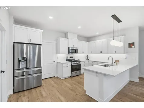 1602 NE 70th Street Vancouver WA 98665