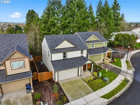 1602 NE 70th Street Vancouver WA 98665