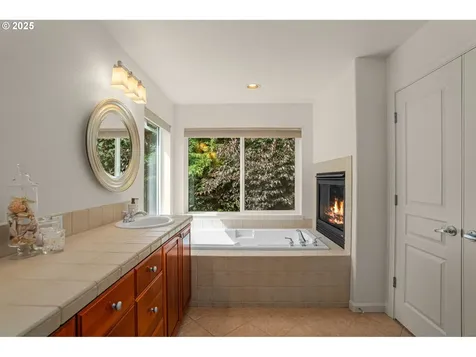 13607 NW Payne Drive Portland OR 97229