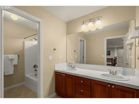 13607 NW Payne Drive Portland OR 97229