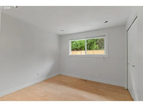 11315 SW Ironwood Loop Portland OR 97223