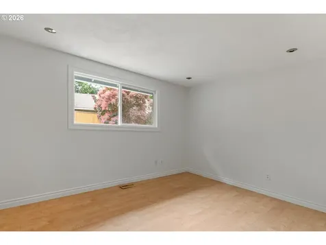 11315 SW Ironwood Loop Portland OR 97223
