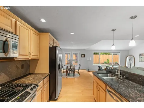 11315 SW Ironwood Loop Portland OR 97223