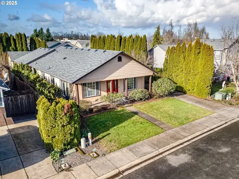 83 Sunday Drive Creswell OR 97426