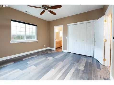 83 Sunday Drive Creswell OR 97426