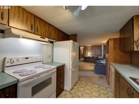 35190 The Glade Nehalem OR 97131