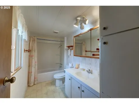 35190 The Glade Nehalem OR 97131