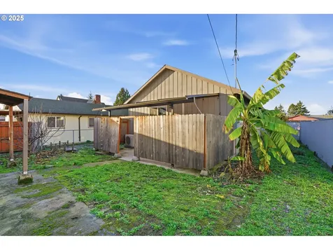 344 Douglas Street Longview WA 98632