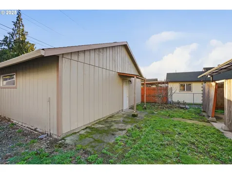 344 Douglas Street Longview WA 98632
