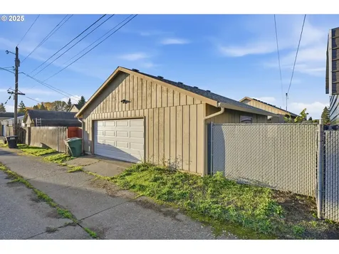 344 Douglas Street Longview WA 98632