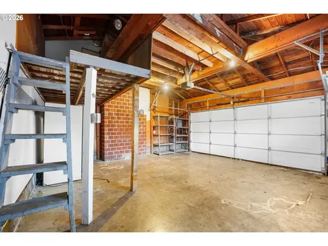 8715 NE 27th Avenue Vancouver WA 98665