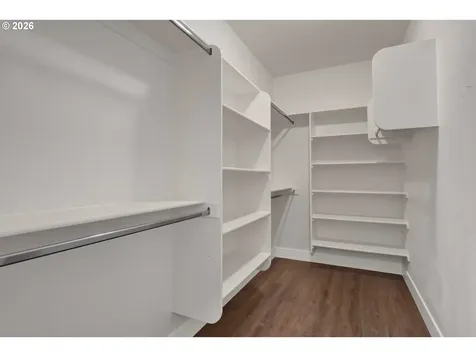 2005 Davis Road S Salem OR 97306