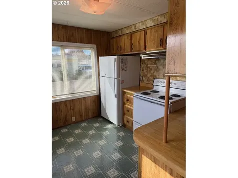 400 N Mill Street Creswell OR 97426