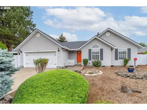 1583 SW James Street Mcminnville OR 97128