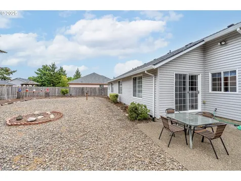 1583 SW James Street Mcminnville OR 97128