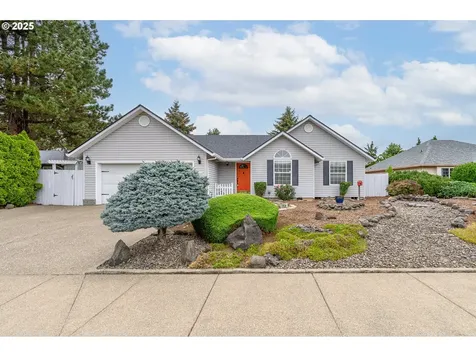 1583 SW James Street Mcminnville OR 97128