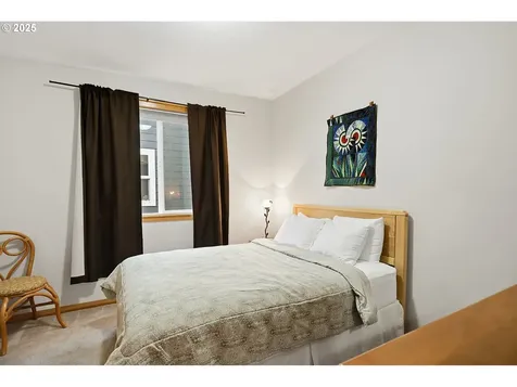 1807 Columbia Street Hood River OR 97031