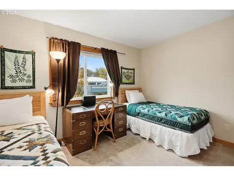 1807 Columbia Street Hood River OR 97031