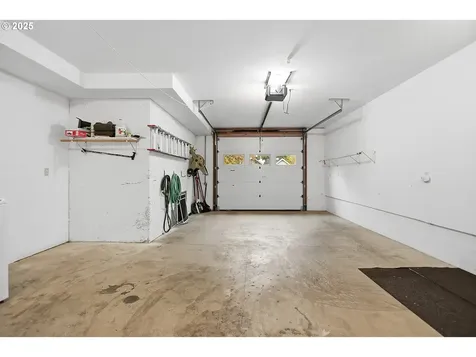 1807 Columbia Street Hood River OR 97031