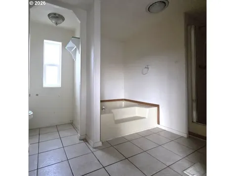 115 NE Eighth Street Oakland OR 97462