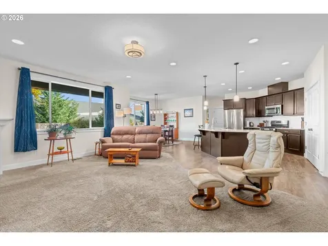 365 Sunset Lane Monmouth OR 97361