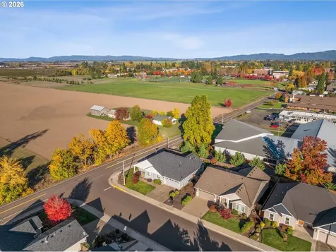 365 Sunset Lane Monmouth OR 97361
