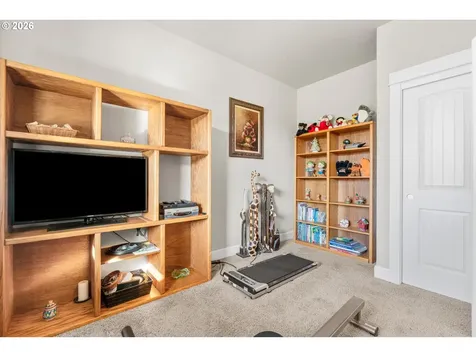 365 Sunset Lane Monmouth OR 97361
