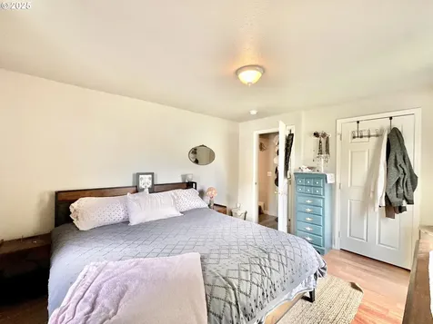 1402 N Cherry Street La Grande OR 97850