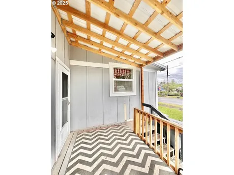 1402 N Cherry Street La Grande OR 97850