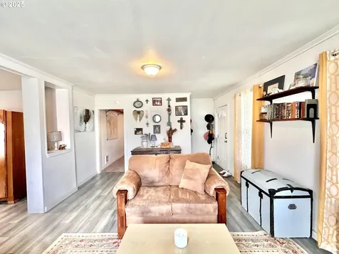 1402 N Cherry Street La Grande OR 97850