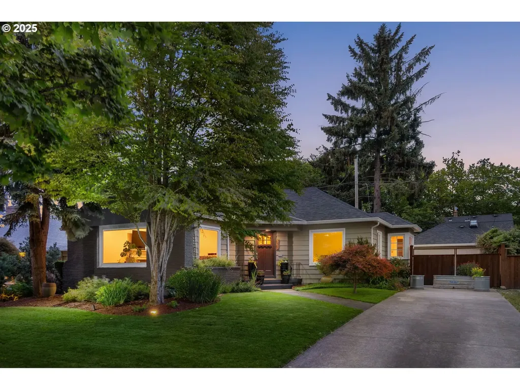 7414 N Chautauqua Boulevard Portland OR 97217