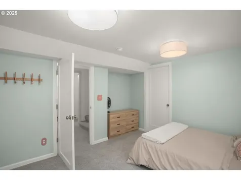 7414 N Chautauqua Boulevard Portland OR 97217