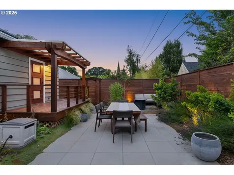 7414 N Chautauqua Boulevard Portland OR 97217