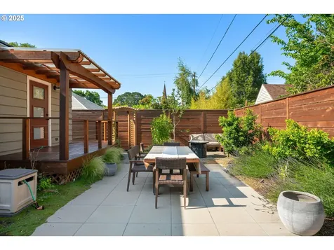 7414 N Chautauqua Boulevard Portland OR 97217
