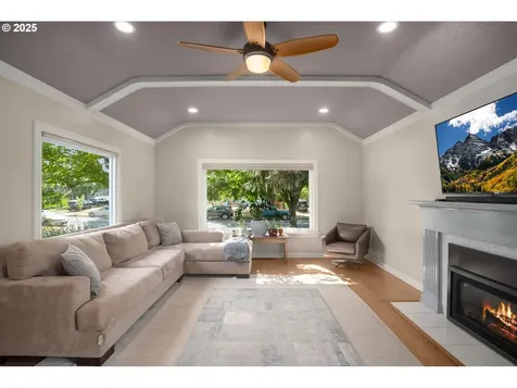 7414 N Chautauqua Boulevard Portland OR 97217