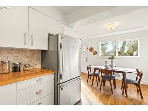 11711 NE San Rafael Street Portland OR 97220