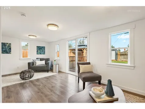 11711 NE San Rafael Street Portland OR 97220