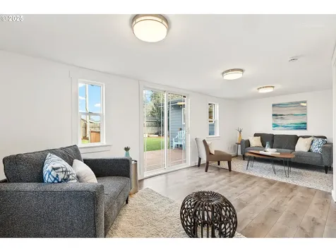 11711 NE San Rafael Street Portland OR 97220