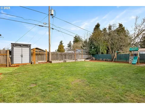 11711 NE San Rafael Street Portland OR 97220