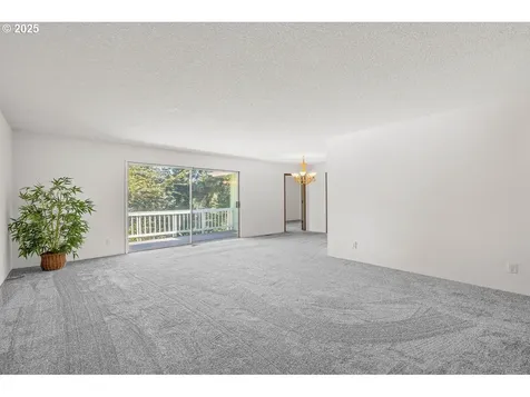 2291 W 28th Avenue Eugene OR 97405