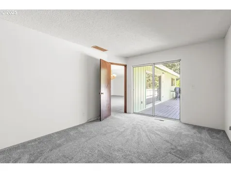 2291 W 28th Avenue Eugene OR 97405