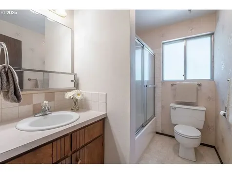 2291 W 28th Avenue Eugene OR 97405
