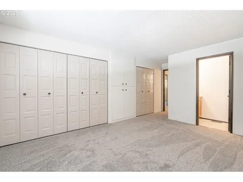 2291 W 28th Avenue Eugene OR 97405