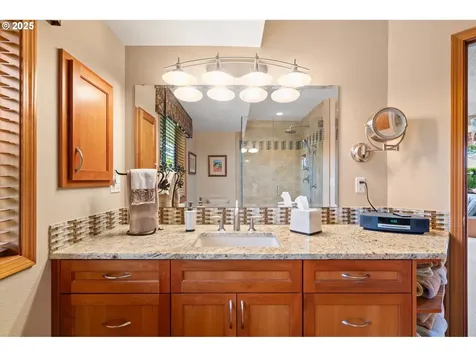 4614 NE 25th Court Vancouver WA 98663