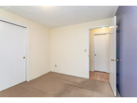 3016 SE 3rd Street Gresham OR 97080