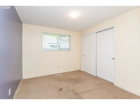 3016 SE 3rd Street Gresham OR 97080