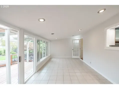 291 Janet Avenue N Keizer OR 97303