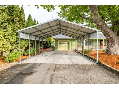 291 Janet Avenue N Keizer OR 97303