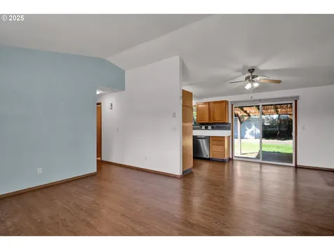 3760 Cherokee Drive Springfield OR 97478